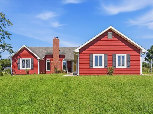 27290 Stephanie Ln, Weston, MO 64098