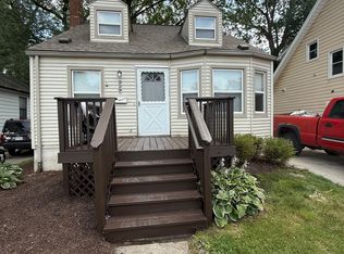 929 Princeton Rd, Berkley, MI 48072