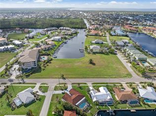1359 Aqui Esta Dr, Punta Gorda, FL 33950