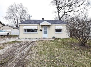 1380 Walnut Grove Ave, Decatur, IL 62526