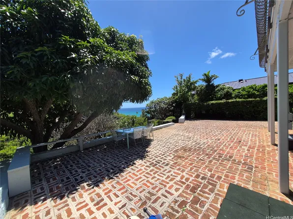 2983 Makalei Pl, Honolulu, HI 96815
