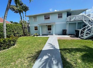 812 W Lakewood Rd #1, West Palm Beach, FL 33405