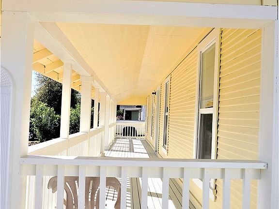 5th image of 1011 N Washington Ave