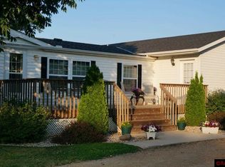 19665 586th Ln, Mankato, MN 56001