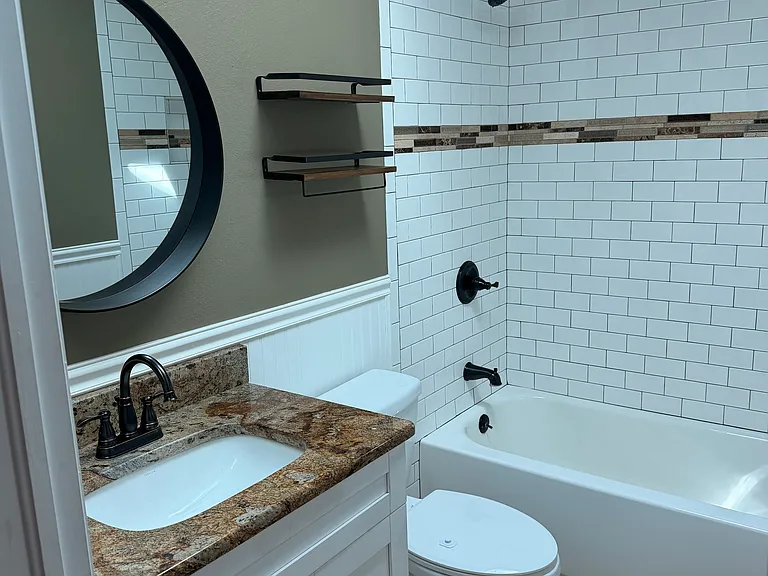 4208 Northampton Dr — Photo 21