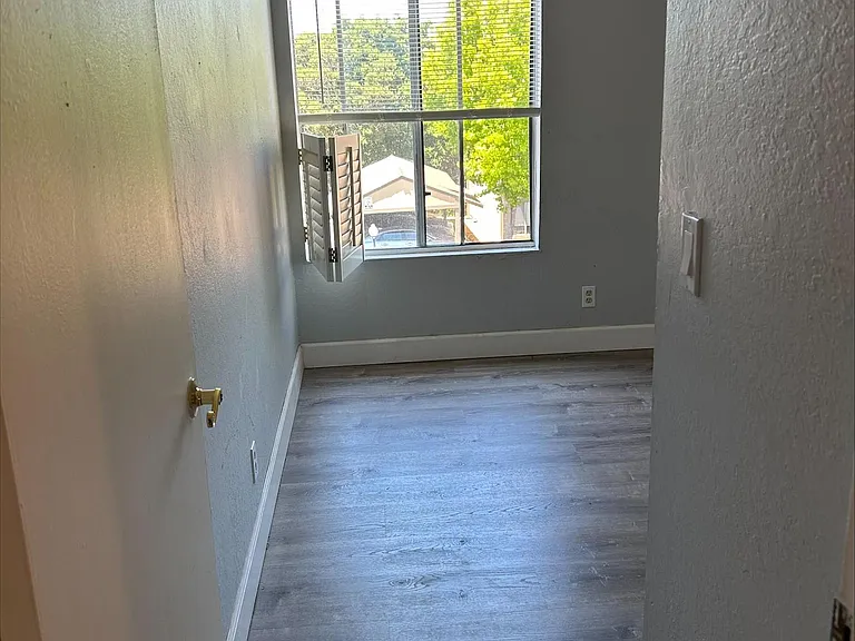5313 Ridgeview Cir #4 — Photo 7