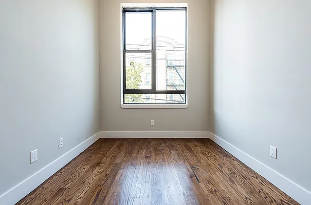 Rented by Nooklyn NYC LLC | media 7