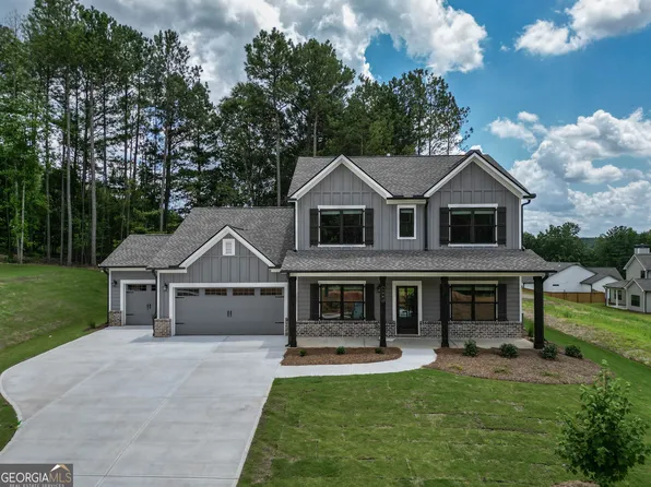 1503 Red Oak Ln, Loganville, GA 30052