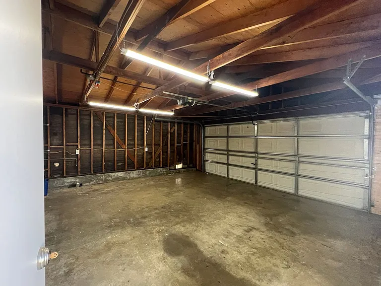 1250 Bolton Dr — Photo 20