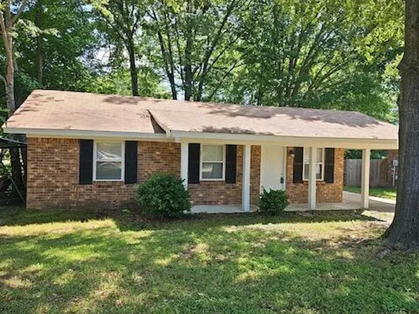 6470 Heather Rd, Horn Lake, MS 38637