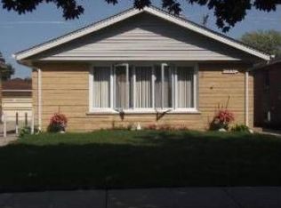 7831 Austin Ave, Burbank, IL 60459