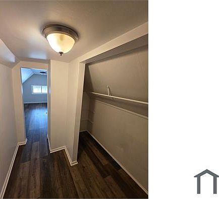 3rd image of 11843 S La Salle St