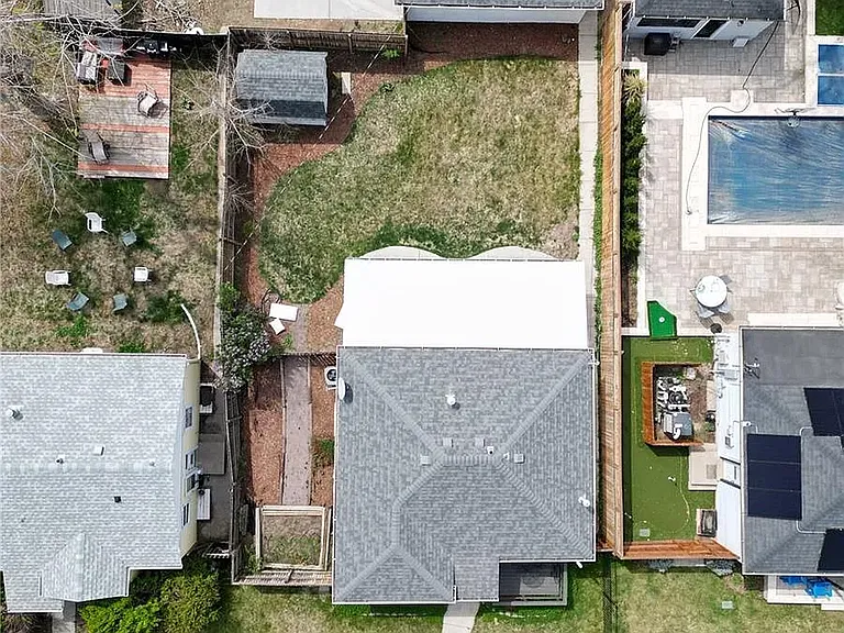 1615 S Elizabeth St — Photo 22
