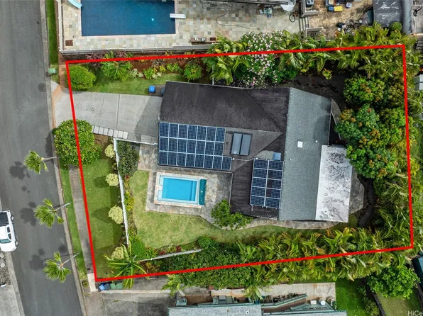 98-1528 Kaonohi St, Aiea, HI 96701