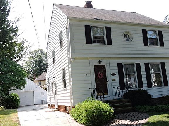 2nd image of 20623 Beachwood Dr
