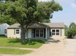 657 Nelson Dr, Mooresville, IN 46158