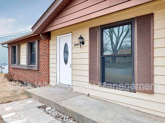 4th image of 3049 Orton St