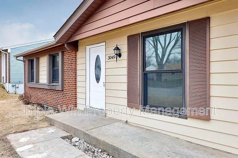 3049 Orton St — Photo 4