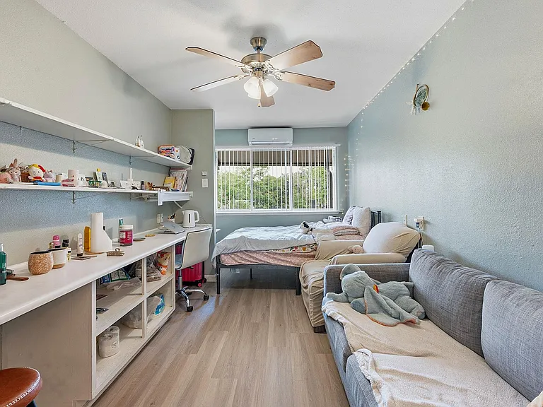 2910 Medical Arts St #106 — Photo 13