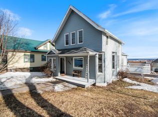 2218 W 11th St, Duluth, MN 55806