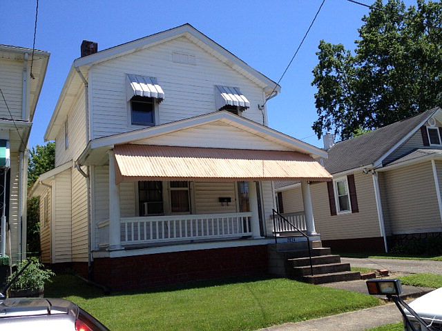 1st image of 2834 Brant Ave