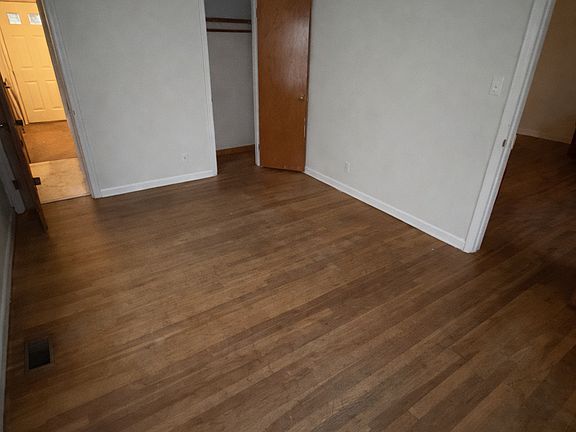 4th image of 1019 Taft Dr