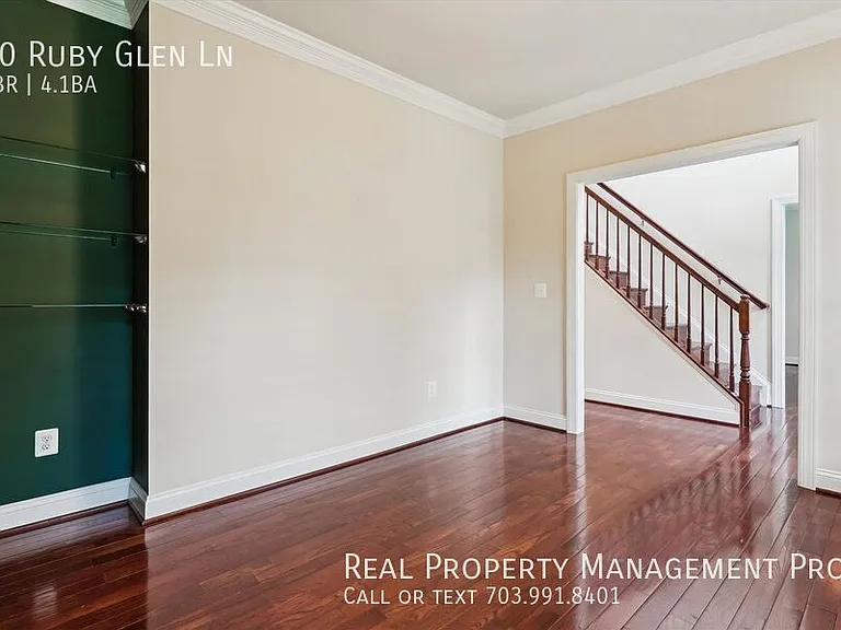 70 Ruby Glen Ln — Photo 27