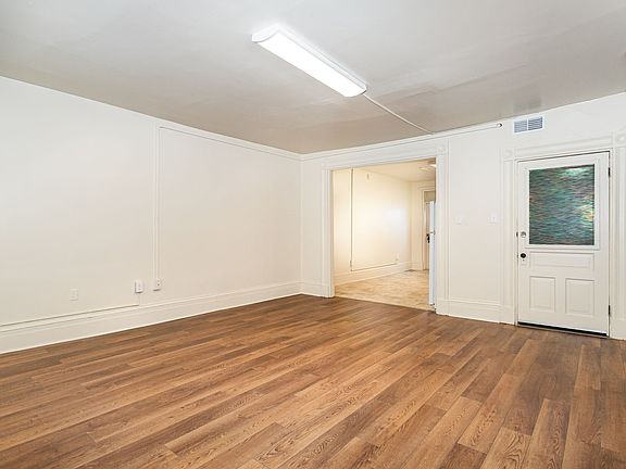 3rd image of 19-23 W High St #2