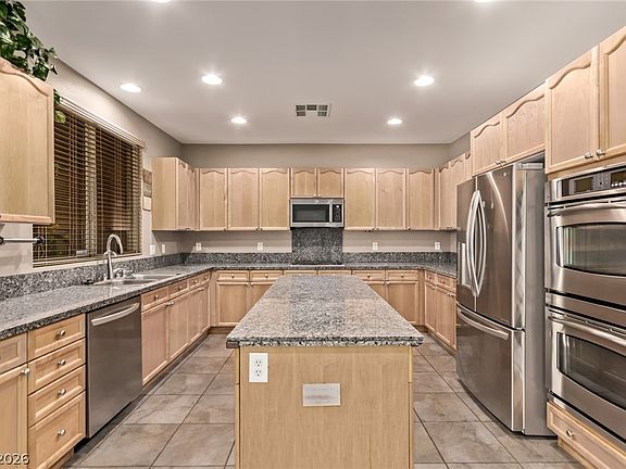 5th image of 7457 Mezzanine View Ave