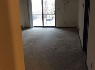 2060 Meadow Ln APT 8, Schererville, IN 46375