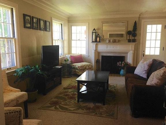 Spacious Living Room