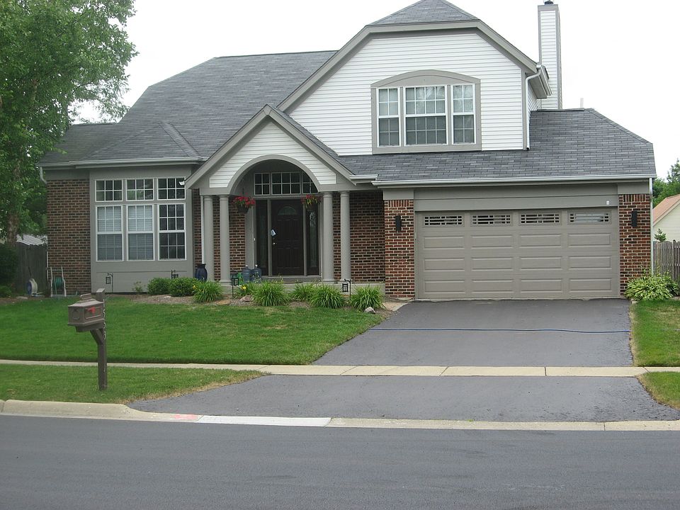 2nd image of 1553 Birmingham Ln