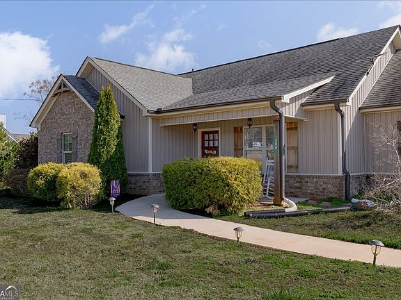 4th image of 309 High Falls Rd