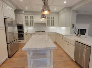 2640 Garden House Rd, Carlsbad, CA 92009