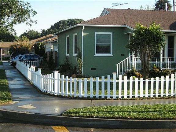 White picket fence