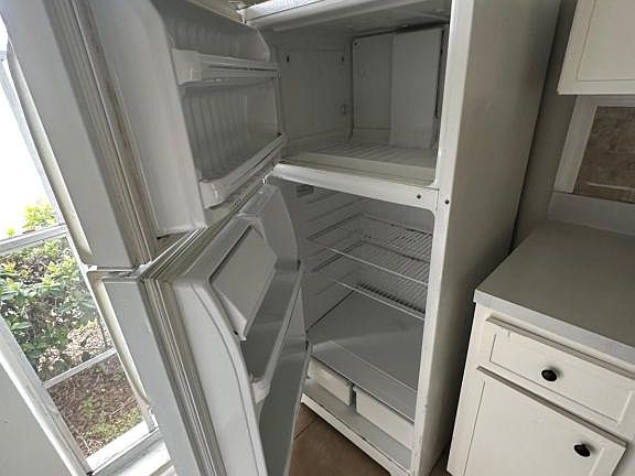 5th image of 39340 Greenmeadow Dr