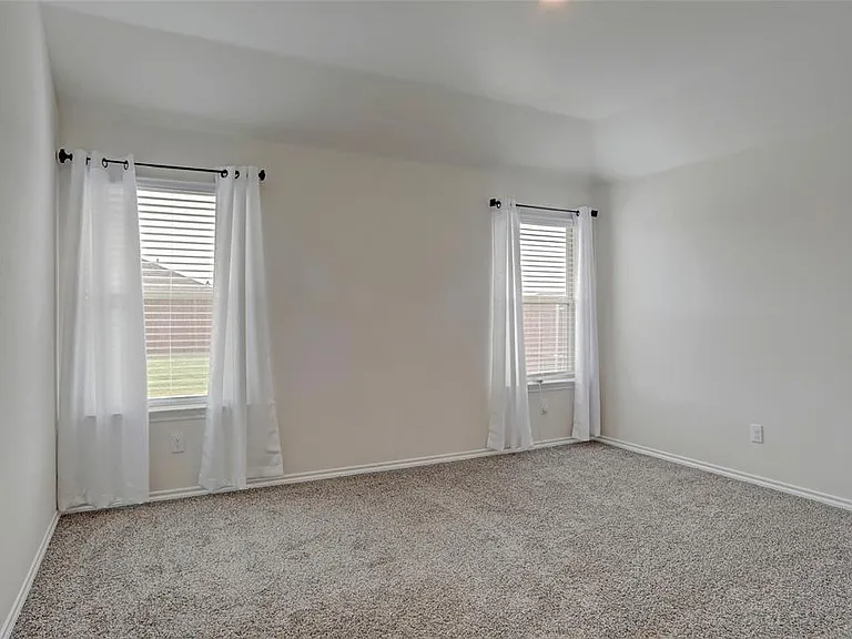 6517 Waterfall Ln — Photo 9