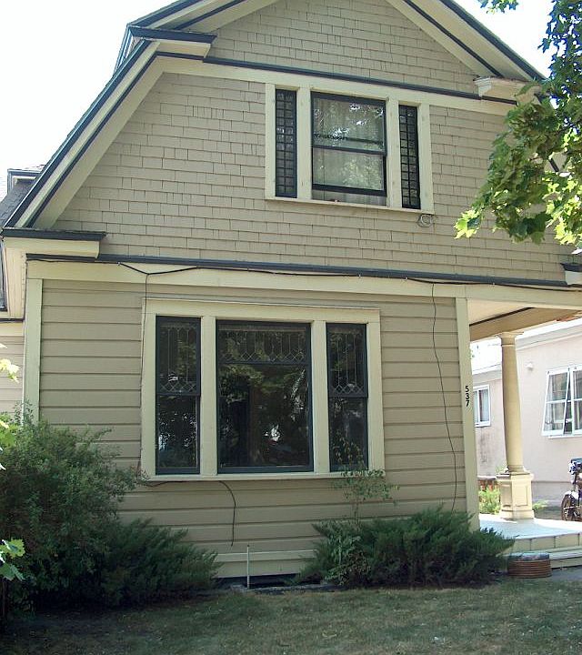 1st image of 537 E Pine St APT 2
