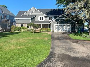 3504 Edgewood Park Dr, Commerce Township, MI 48382