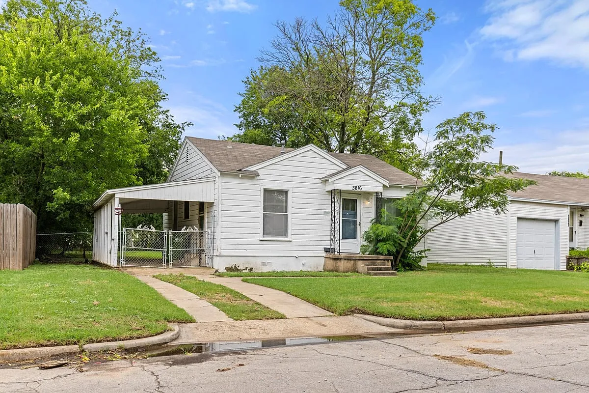 3616 Live Oak Ave - 3616 LiveOak — Photo 2