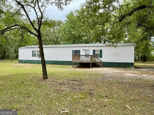 1465 Webb Cir, Metter, GA 30439