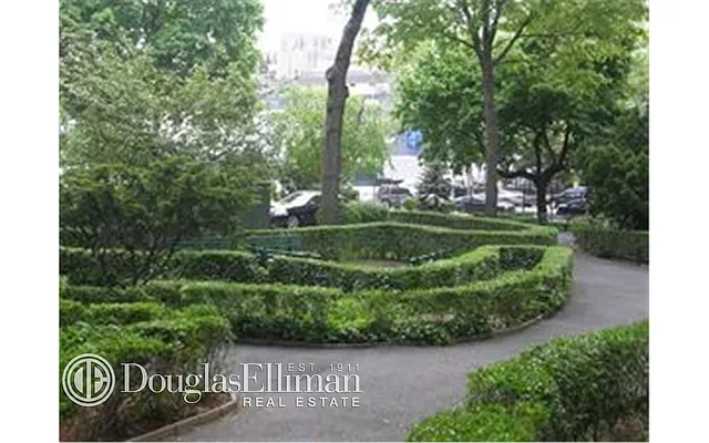 Sold by Douglas Elliman | media 9
