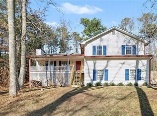 211 Powder Mill Dr, Dallas, GA 30157