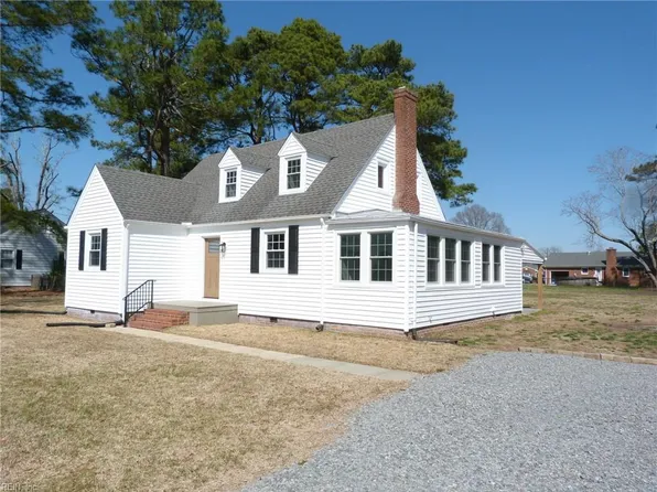 716 Hunterdale Rd, Franklin, VA 23851