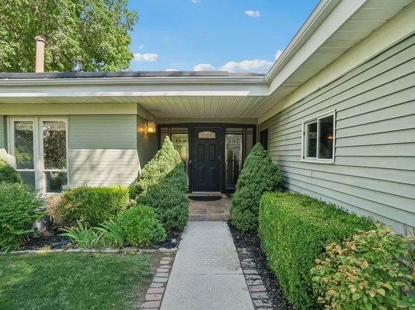 2451 E Murray Holladay Rd S, Salt Lake City, UT 84117