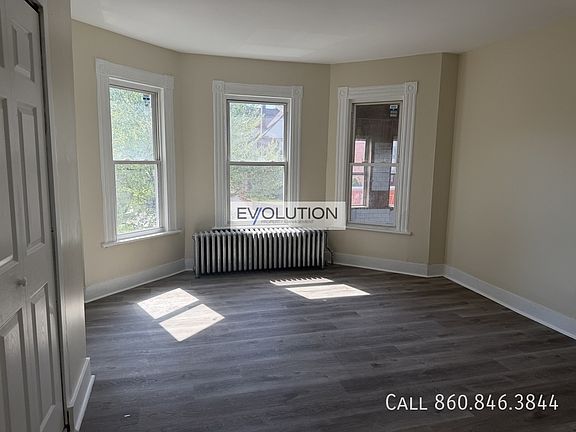 5th image of 228-230 Franklin Ave Floor 2