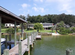 114 Troy Cir, Fort Walton Beach, FL 32547