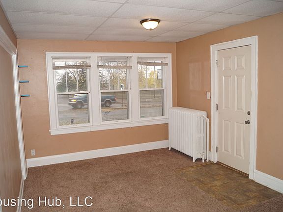 2nd image of 516 Smith Ave S APT 1