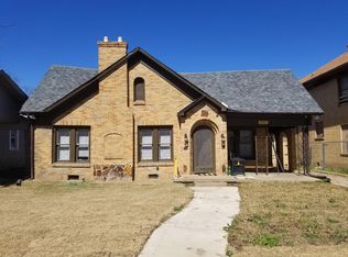 1067 E Humbolt St, Fort Worth, TX 76104