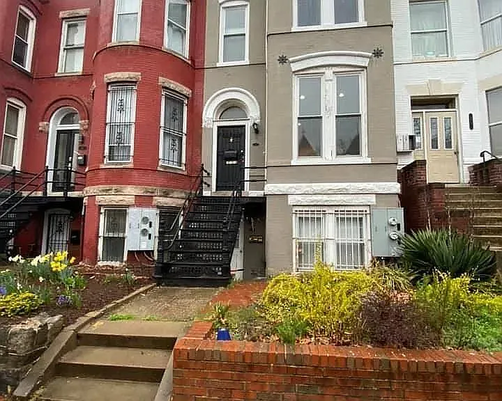 25 R St NW #BASEMENT — Photo 1